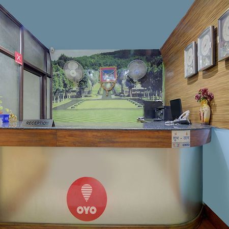 Oyo 4275 Hotel Sunraj Residency Ráncsí Kültér fotó